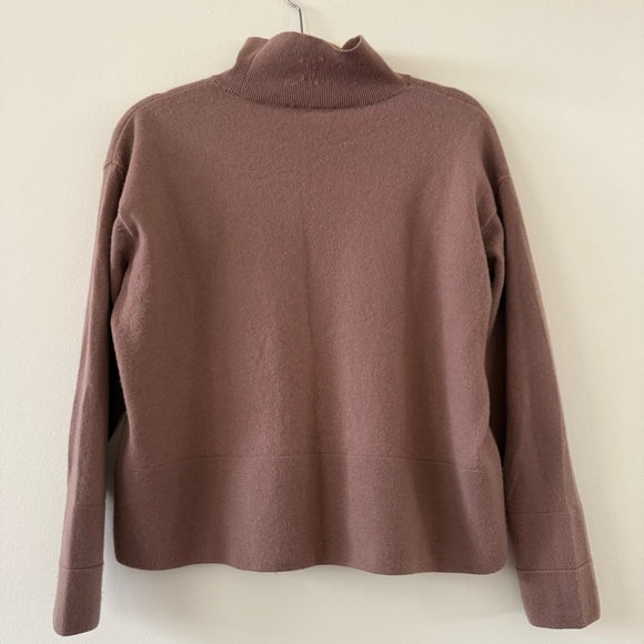 Everlane Cashmere Mock Turtleneck Crop Boxy Sweater Mauve Brown Size Medium - Picture 2 of 8
